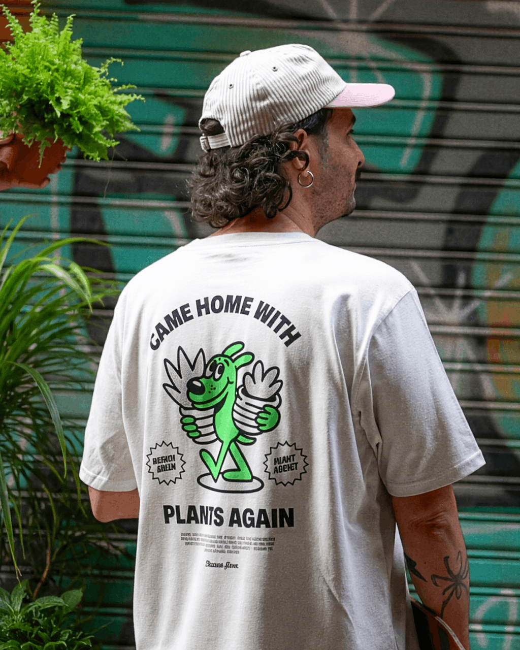 URBAN JUNGLE OVERSIZED T-SHIRT