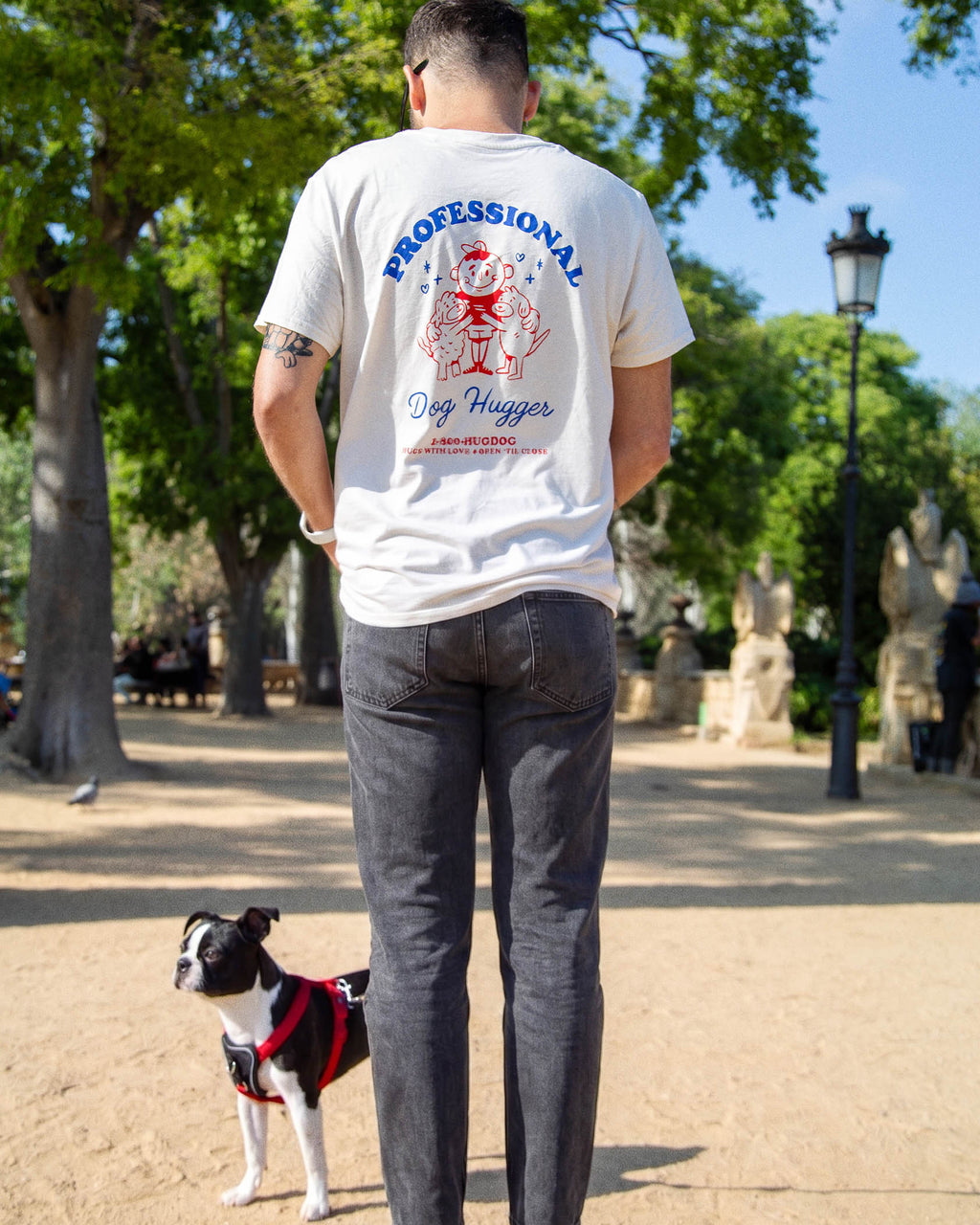 DOG HUGGER T-SHIRT — NATURAL WHITE